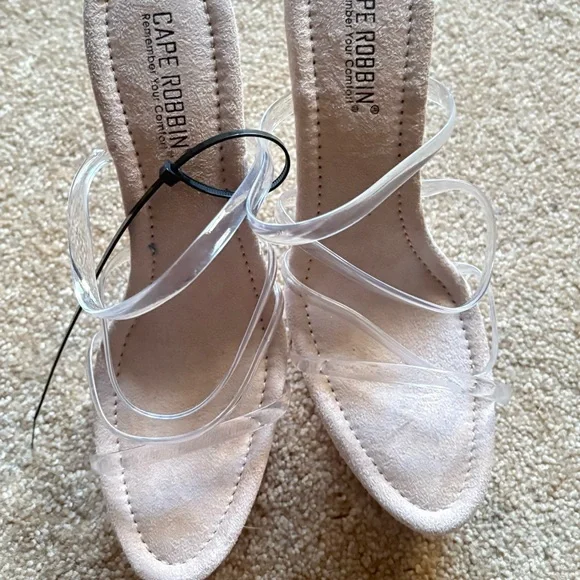 Cape Robbin Stiletto Clear Heels Size 10 - Picture 4 of 6